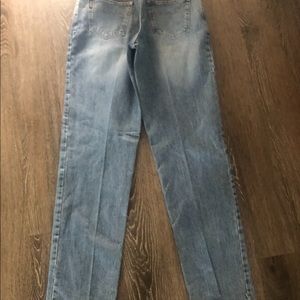 Men’s cinch jeans